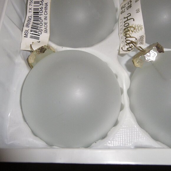 6 Classic Glass Globe Christmas Holiday Ornaments w/ Frosted Finish - Picture 2 of 2